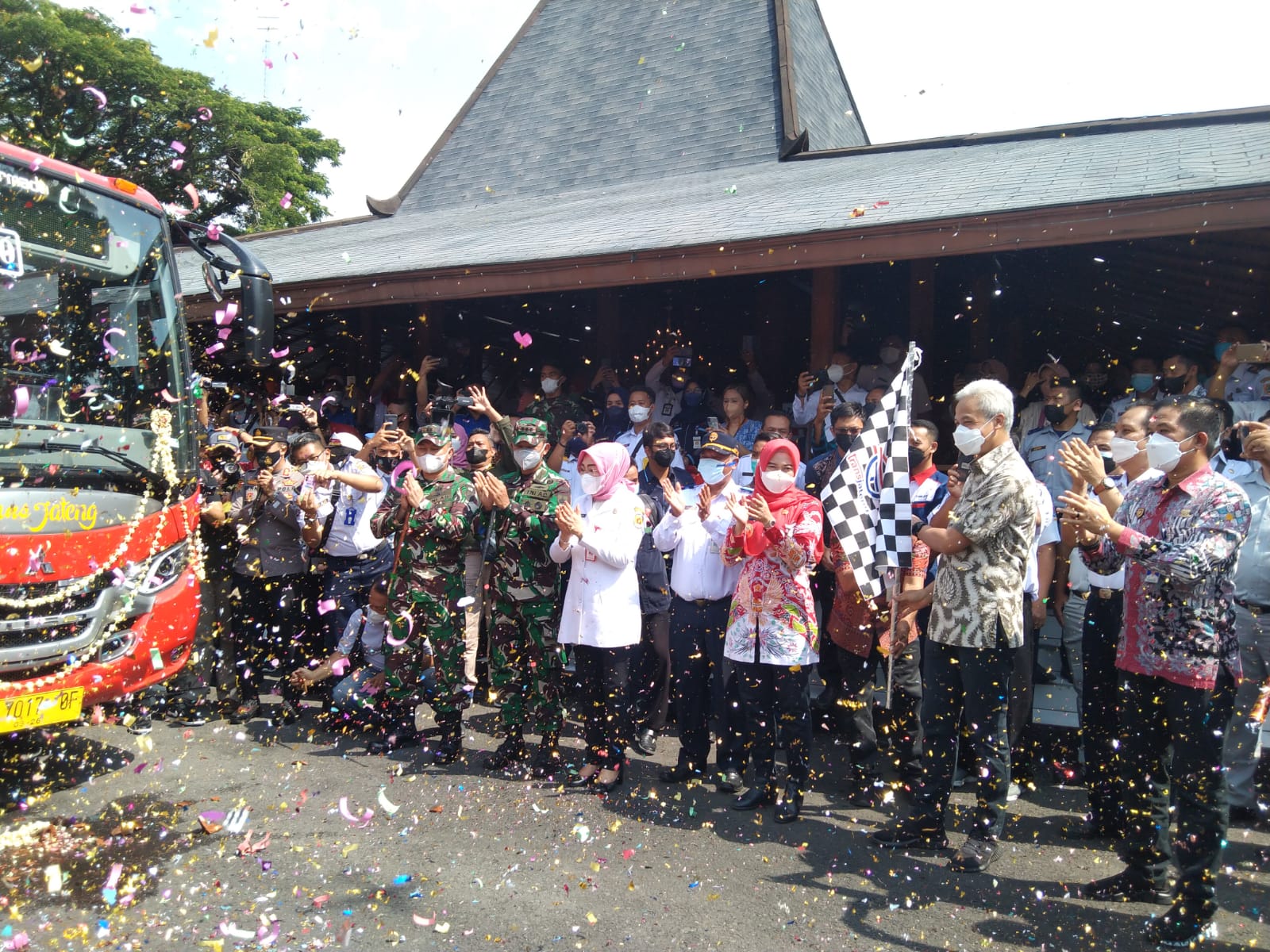 Danrem 073/MKT Dampingi Gubernur Ganjar Pranowo Resmikan Trans Jateng Semarangâ€“Grobogan